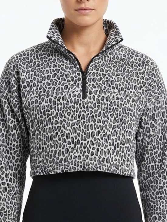 Forever 21 Leopard Animal Print Boxy Crop 1/4 Zip Pullover Sweatshirt Pockets M - Picture 3 of 8